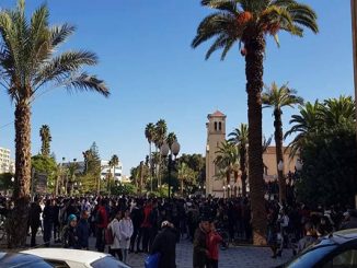 تلاميذ وجدة يعبرون عن رفضهم للتوقيت المدرسي الجديد في مسيرات حاشدة缩略图