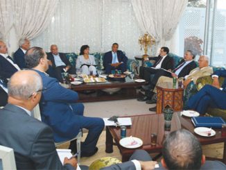 ثلاث مركزيات نقابية تنسحب من جديد من الحوار الإجتماعي缩略图