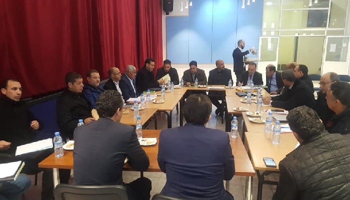 وجدة: اجتماع بين الجماعة الحضرية وشركة “موبيليس” لحل مشاكل النقل الحضري缩略图 وجدة: اجتماع بين الجماعة الحضرية وشركة “موبيليس” لحل مشاكل النقل الحضري缩略图
