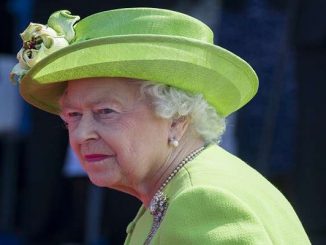 صحيفة: ملكة بريطانيا انتهكت القانون ولن تعاقب缩略图