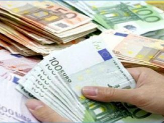 ابتداء من اليوم.. رفع مبلغ العملة الصعبة المسموح به للمسافرين المغاربة إلى الخارج缩略图