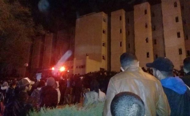 وجدة:اندلاع حريق بالحي الجامعي缩略图 وجدة:اندلاع حريق بالحي الجامعي缩略图