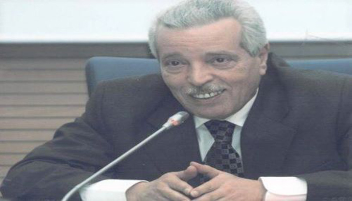 المدير السابق للإذاعة الوطنية عبد الرحمان عاشور….رحل في يوم توقيع كتابه缩略图 المدير السابق للإذاعة الوطنية عبد الرحمان عاشور….رحل في يوم توقيع كتابه缩略图