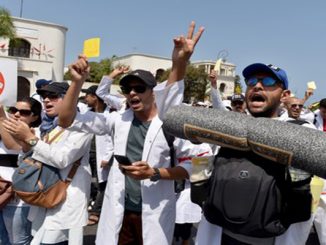 الحكومة تقرر مراجعة نظام “التعاقد缩略图