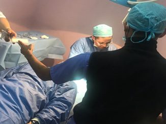 احتفالا باليوم العالمي للمرأة… هشام الصغير وميمونة أميدان يدخلان الفرحة على نساء الداخلة缩略图