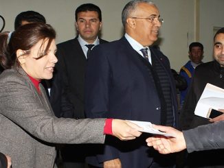 وجدة: تسليم تجهيزات ومعدات لفائدة سجناء سابقين قصد إحداث مشاريع مدرة للدخل缩略图