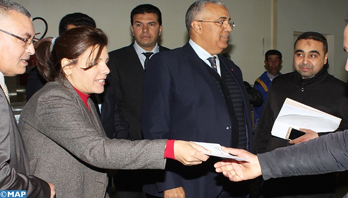 وجدة: تسليم تجهيزات ومعدات لفائدة سجناء سابقين قصد إحداث مشاريع مدرة للدخل缩略图 وجدة: تسليم تجهيزات ومعدات لفائدة سجناء سابقين قصد إحداث مشاريع مدرة للدخل缩略图