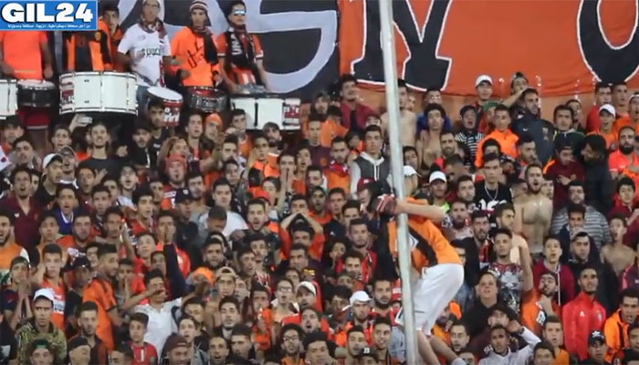 احتفالية جماهير نهضة بركان في النهائي缩略图