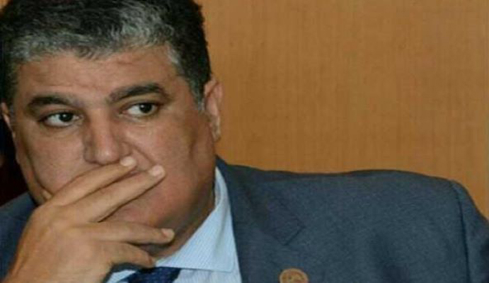 الرفاق يطردون رئيس جامعة إبن زهر缩略图 الرفاق يطردون رئيس جامعة إبن زهر缩略图