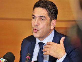 أمزاري يدعو التلاميذ والطلبة للبقاء في منازلهم ومتابعة الدروس عن بعد缩略图