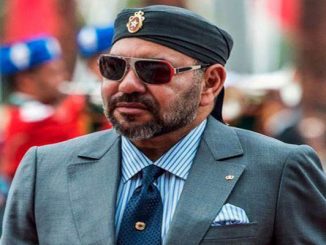 الملك محمد السادس يضع خاتمه الشريف على الظهير بمثابة قانون يتعلق بترسيم الحدود البحرية للمغرب缩略图