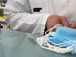 العلمي: الملك هو من أمر بتخفيض سعر الكمامات الطبية缩略图