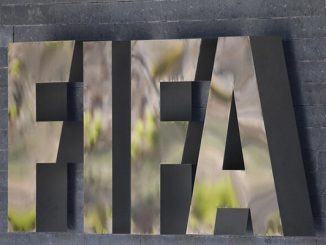 الفيفا  تقترح إجراء تعديل مؤقت على قواعد كرة القدم缩略图