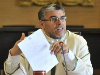 جدل قانون 20.22… وزير العدل -الرميد- ينشر توضيحا فيسبوكيا缩略图