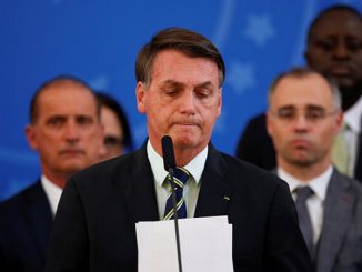 رئيس البرازيل يعترف بعجزه عن مواجهة كورونا بعد استخفافه بتفشيه缩略图