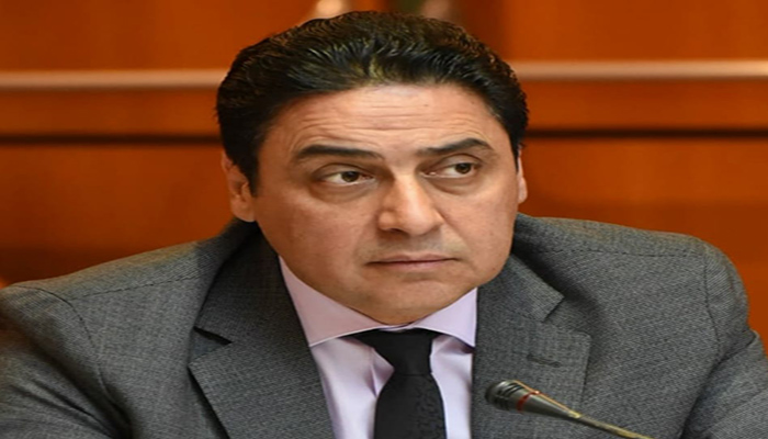 عمر حجيرة : صرخة في وجه خفافيش زمان كورونا缩略图 عمر حجيرة : صرخة في وجه خفافيش زمان كورونا缩略图