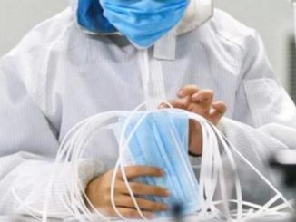 صحيفة فرنسية: المغرب أصبح مملكة لصناعة “الأقنعة” وسيصدرها مستقبلا إلى فرنسا缩略图