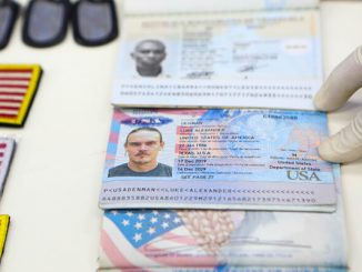 التلفزيون الفنزويلي يبث إفادات الأمريكي المتهم بمحاولة الانقلاب على مادورو缩略图