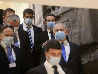 نتنياهو يعين 10 وزراء من أصل مغربي في حكومة الوحدة الإسرائيلية الجديدة缩略图