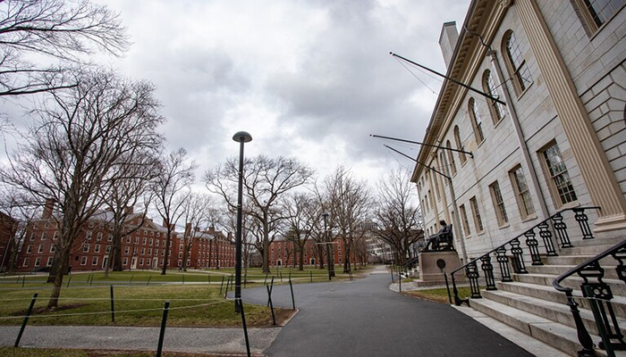 جامعة كامبريدج تنقل كل محاضراتها عبر الإنترنت حتى صيف 2021缩略图 جامعة كامبريدج تنقل كل محاضراتها عبر الإنترنت حتى صيف 2021缩略图