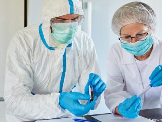 عالم أمريكي بارز “لا يعوّل” على لقاح قريب ضد كورونا缩略图