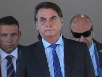 رئيس البرازيل قد يواجه إجراءات العزل缩略图