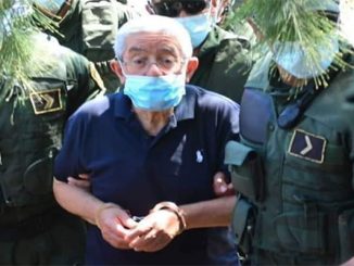 رجل المهمات القذرة وخادم نظام العسكر السابق بذل وبهان في تشييع جنازة اخيه缩略图