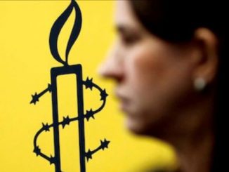 مسؤول في ديوان الرميد يوضح “فجعت في بعض الأصدقاء الحقوقيين”缩略图