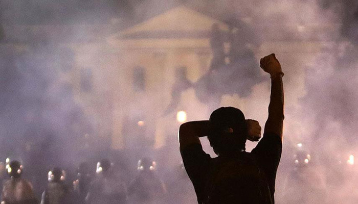 الصين تنشر مقالا يكشف عن قضايا حقوق الإنسان المتفاقمة بالولايات المتحدة..缩略图 الصين تنشر مقالا يكشف عن قضايا حقوق الإنسان المتفاقمة بالولايات المتحدة..缩略图