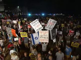 الإسرائيليون يتظاهرون ضد نتنياهو وتعامل الحكومة مع أزمة كورونا缩略图