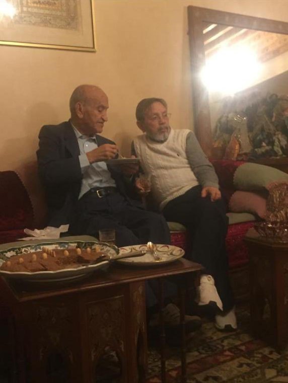 تشييع جثمان الراحل محمد الحلوي أحد قياديي أوط م ، بمقبرة أهل فاس بالدار البيضاء插图 تشييع جثمان الراحل محمد الحلوي أحد قياديي أوط م ، بمقبرة أهل فاس بالدار البيضاء插图