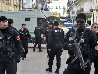 الجزائر : ضبط عصابة إجرامية يقودها لاعب دولي سابق缩略图