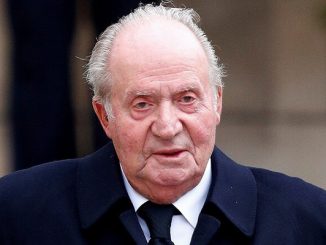 بعد الفضيحة.. ملك إسبانيا السابق يقرر مغادرة البلاد缩略图