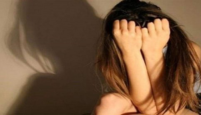 جريمة بشعة تهز إسرائيل: 30 رجلا تناوبوا على اغتصاب قاصر..缩略图 جريمة بشعة تهز إسرائيل: 30 رجلا تناوبوا على اغتصاب قاصر..缩略图