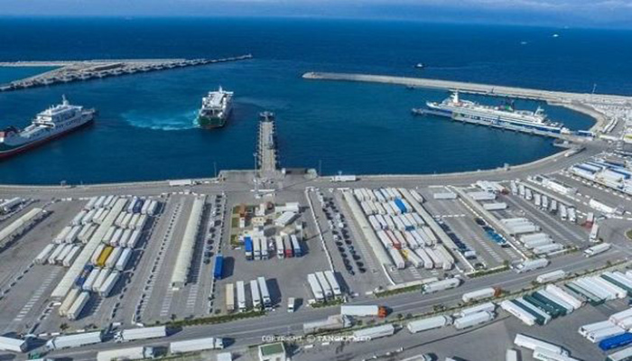 ميناء طنجة المتوسط يصبح الأول في البحر الأبيض المتوسط缩略图 ميناء طنجة المتوسط يصبح الأول في البحر الأبيض المتوسط缩略图
