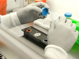 توزيع الدفعة الأولى من لقاح “سبوتنيك” ضد كورونا بروسيا缩略图