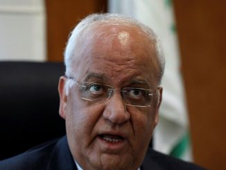 عريقات: دول التطبيع قبلت “صفقة القرن” وأنكرت الإسراء والمعراج缩略图