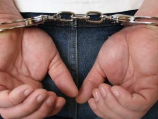 أمن وجدة : توقيف مواطنا جزائريا مطلوب جزائريا لارتباطه بشبكة ترويج المخدرات缩略图