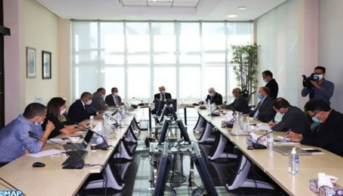 اللجنة الخاصة بالنموذج التنموي تعقد جلسة عمل مع وفد عن حزب العدالة والتنمية缩略图 اللجنة الخاصة بالنموذج التنموي تعقد جلسة عمل مع وفد عن حزب العدالة والتنمية缩略图