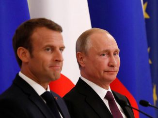فرنسا تحقق في تسريب إعلامي لتفاصيل اتصال بين بوتين وماكرون缩略图