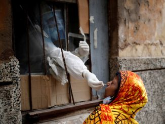 العالم يسجل أعلى حصيلة يومية بإصابات كورونا منذ بدء الجائحة缩略图