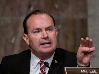 سيناتور جمهوري أمريكي: لسنا دولة ديمقراطية والديمقراطية ليست الهدف缩略图