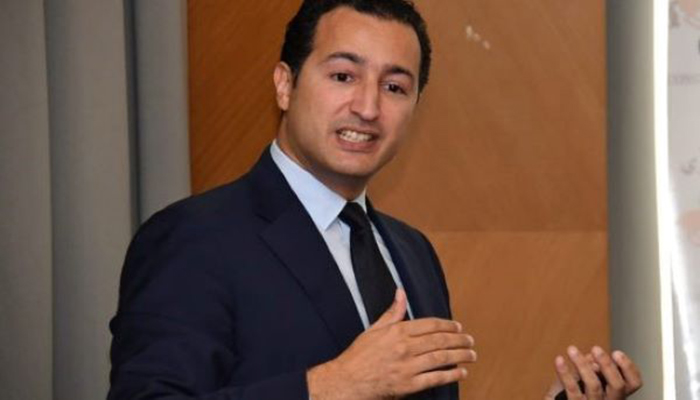 فضيحة من العيار الثقيل… مدير مركزي بوزارة الثقافة وابنته يحصلان على دعم “الأغنية缩略图 فضيحة من العيار الثقيل… مدير مركزي بوزارة الثقافة وابنته يحصلان على دعم “الأغنية缩略图