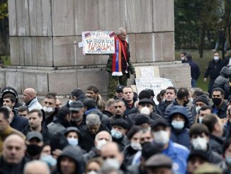 إعفاء نصف أعضاء حكومة أرمينيا من مناصبهم缩略图