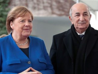 الرئيس الجزائري يتلقى اتصالا من أنغيلا ميركل缩略图