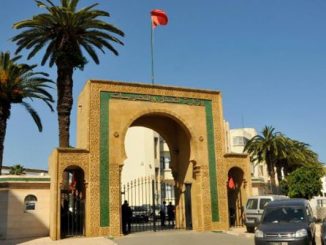 نقابة العدل تتهم الوزير بالانفراد بالقرار واستبعاده للمؤسسات الإدارية قطاعيا缩略图