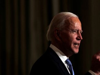 إدارة بايدن تجمد بشكل مؤقت مبيعات أسلحة أمريكية للسعودية والإمارات缩略图