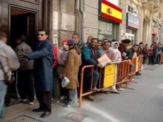 المغاربة أول جالية أجنبية مقيمة بشكل قانوني في إسبانيا… معهد الإحصاء يكشف العدد缩略图