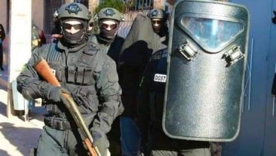 خلية وجدة الإرهابية تمثل أمام النيابة العامة缩略图