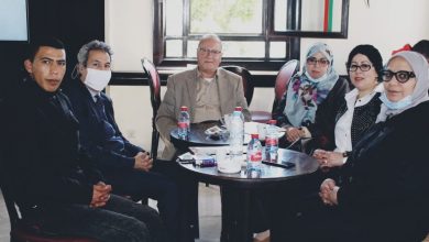 الرباط : الفنانة التشكيلية زينب جميلة بحباح تحضى بتكريم فاخر缩略图 الرباط : الفنانة التشكيلية زينب جميلة بحباح تحضى بتكريم فاخر缩略图